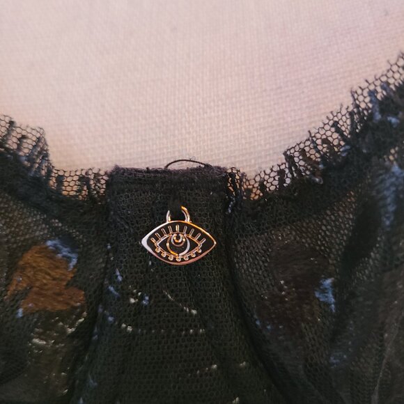 Sofia Vergara Intimates Women's Size 38C Long Line Black Cami Bra - Picture 3 of 6